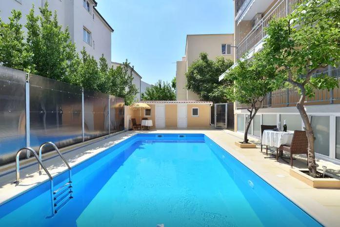 Mikuljan Apartments Stobreč Exterior foto